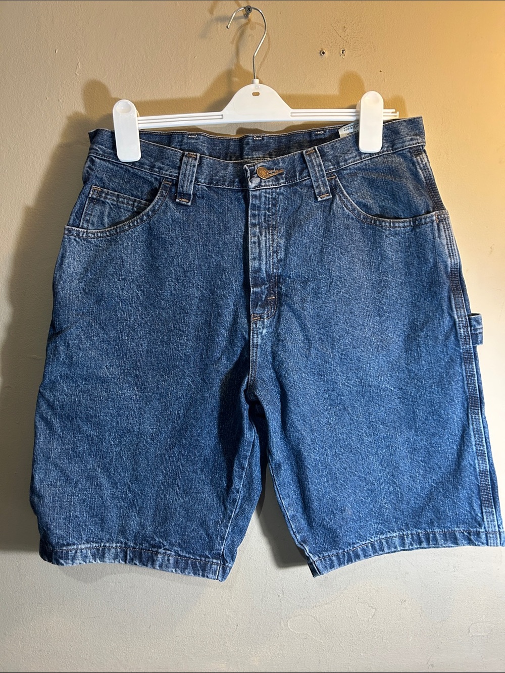 Wrangler Blue Men's Denim Carpenter Shorts Knee Length Size 34.